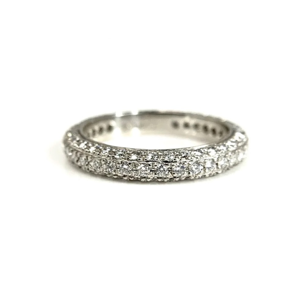 platinum .91ctw 3 sided precision set eternity band sz 6
